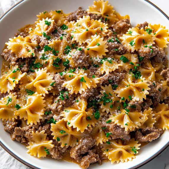 Garlic Butter Beef &Cheesy Bowtie Pasta